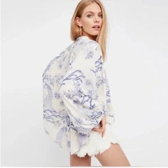 Free People Womens Metallic Blooms Ivory Print Blouse Top XS - Picture 2 of 8